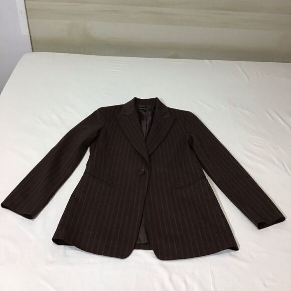 Lafayette 148 New York Brown Pinstripe 2-Piece Pantsuit Cuffed Hem - Picture 2 of 16